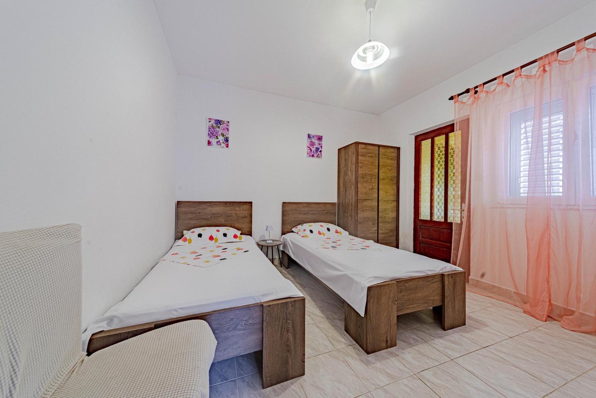 Seaside House For Families With Children Cove Rasohatica, Korcula - 4386 Lumbarda Eksteriør billede